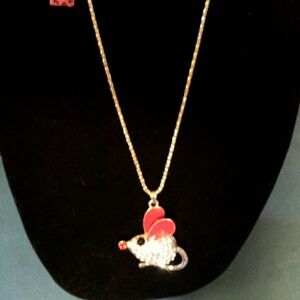 NWT BETSEY JOHNSON MOUSE PENDANT